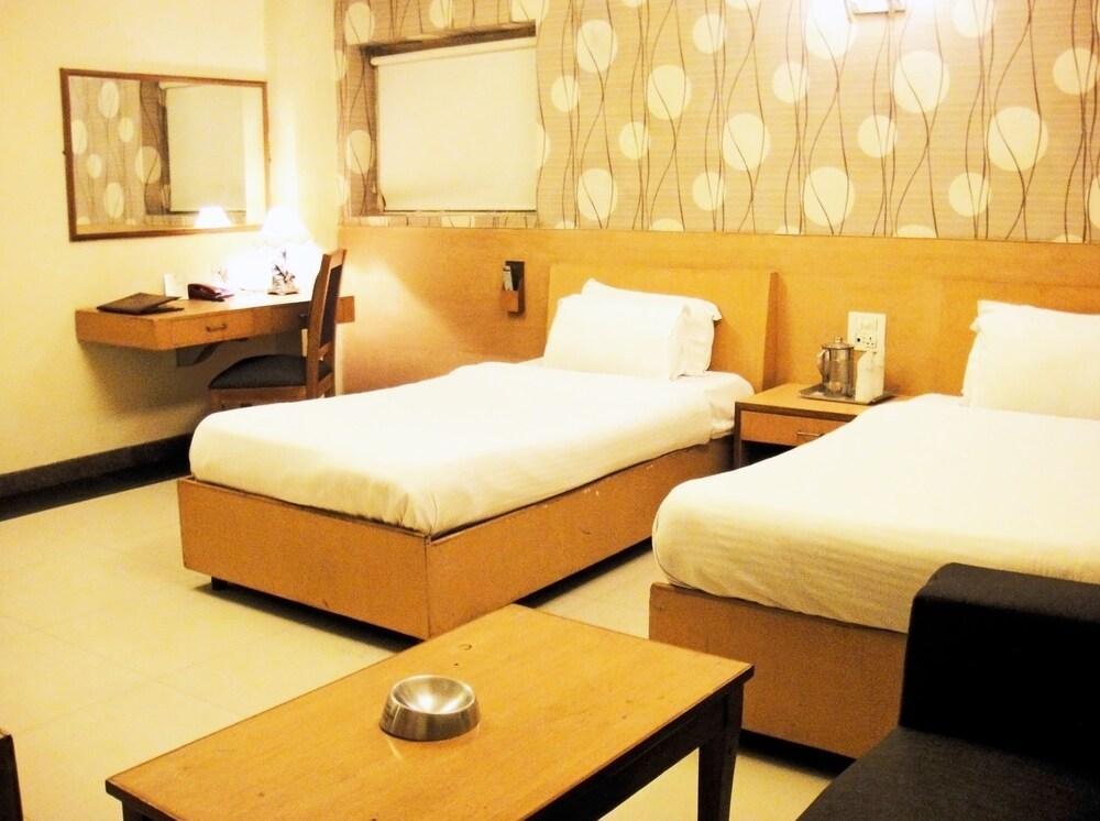 Hotel Pr Residency Amritsar Exterior foto