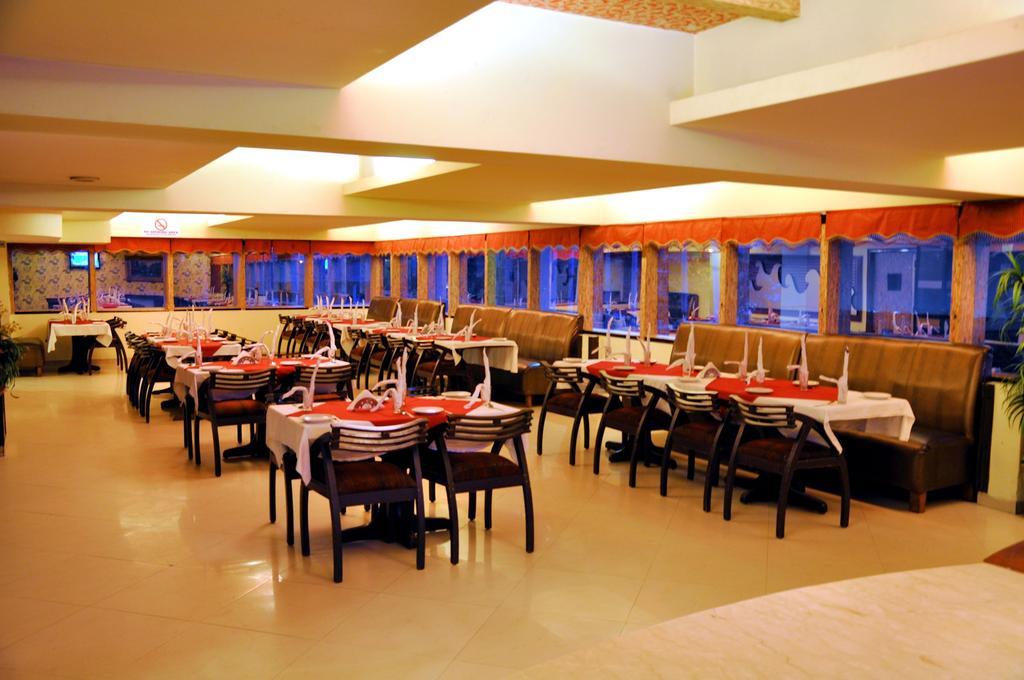 Hotel Pr Residency Amritsar Restaurant foto