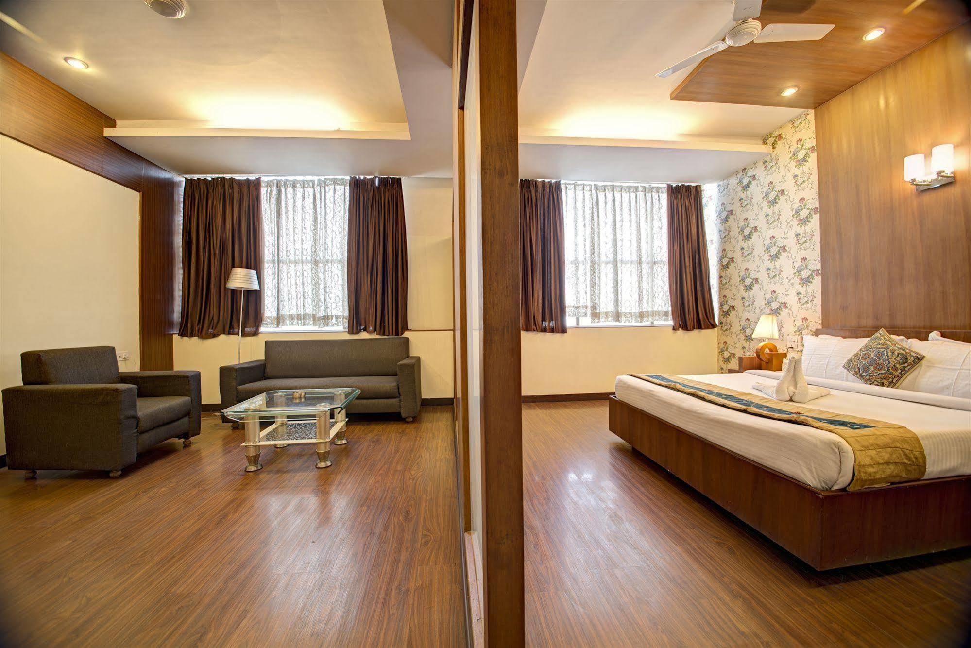 Hotel Pr Residency Amritsar Exterior foto